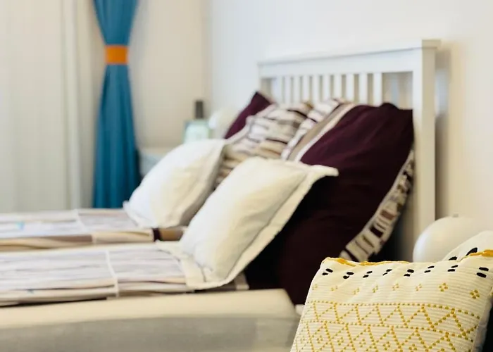 Francis Downtown Escape - Near Corvin Metro - Апартаменты